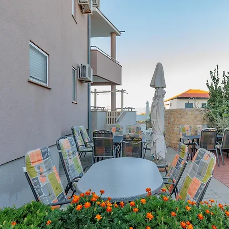 Mlasina-6 By Interhome Nin