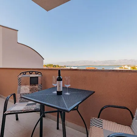 Mlasina-6 By Interhome Apartmán