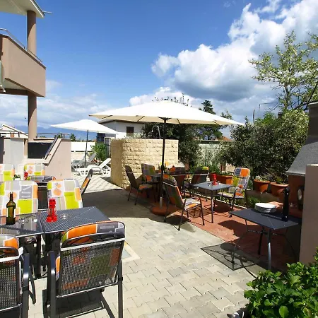 Mlasina-6 By Interhome Apartamento Nin