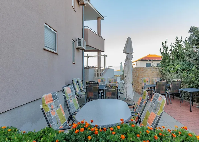 Mlasina-6 By Interhome Nin