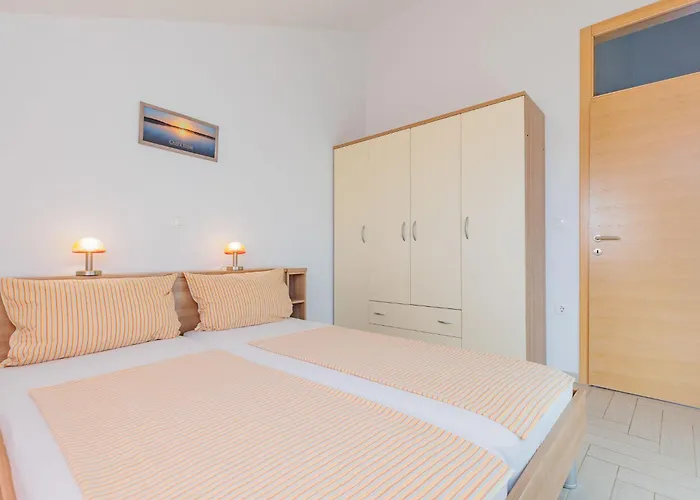 Mlasina-6 By Interhome Apartamento