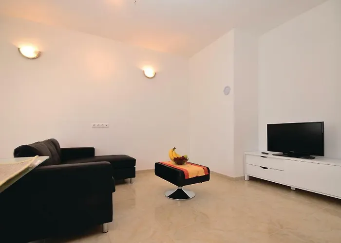 Mlasina-6 By Interhome 公寓 宁