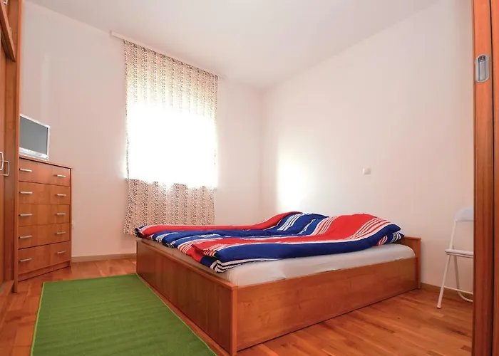 Mlasina-6 By Interhome * Nin